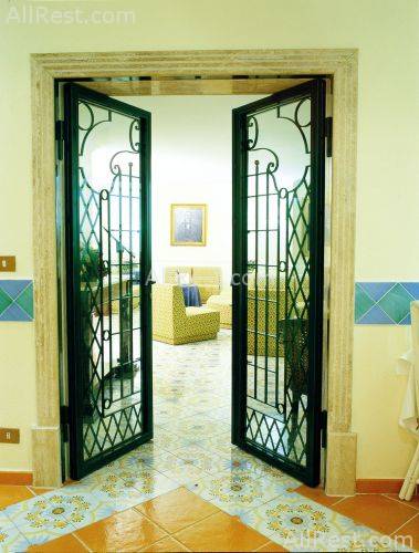 Miramare & Castello 18
